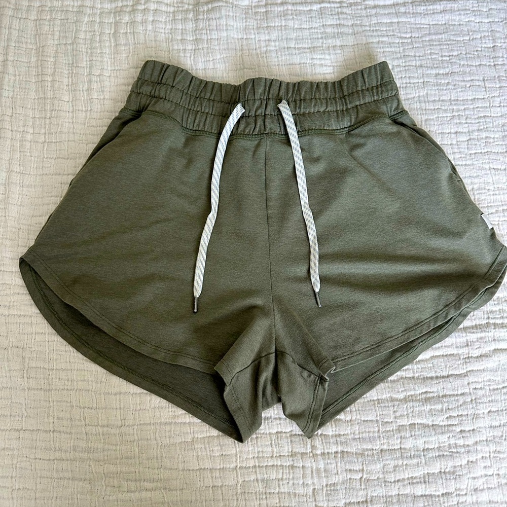Vuori Halo 2.0 Performance Shorts